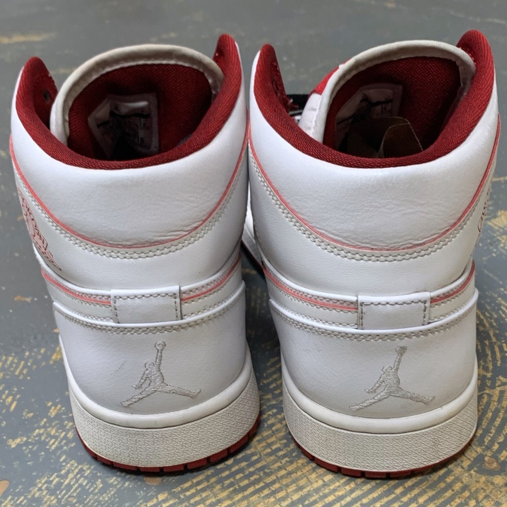 Nike Air Jordan 1 Mid Gym Red 554724-103 10 White - Picture 5 of 8